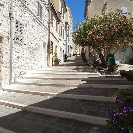 Διαμέρισμα N75 - Numana, Trilocale Con Giardino Vista Mare A 200 Metri Dalla *